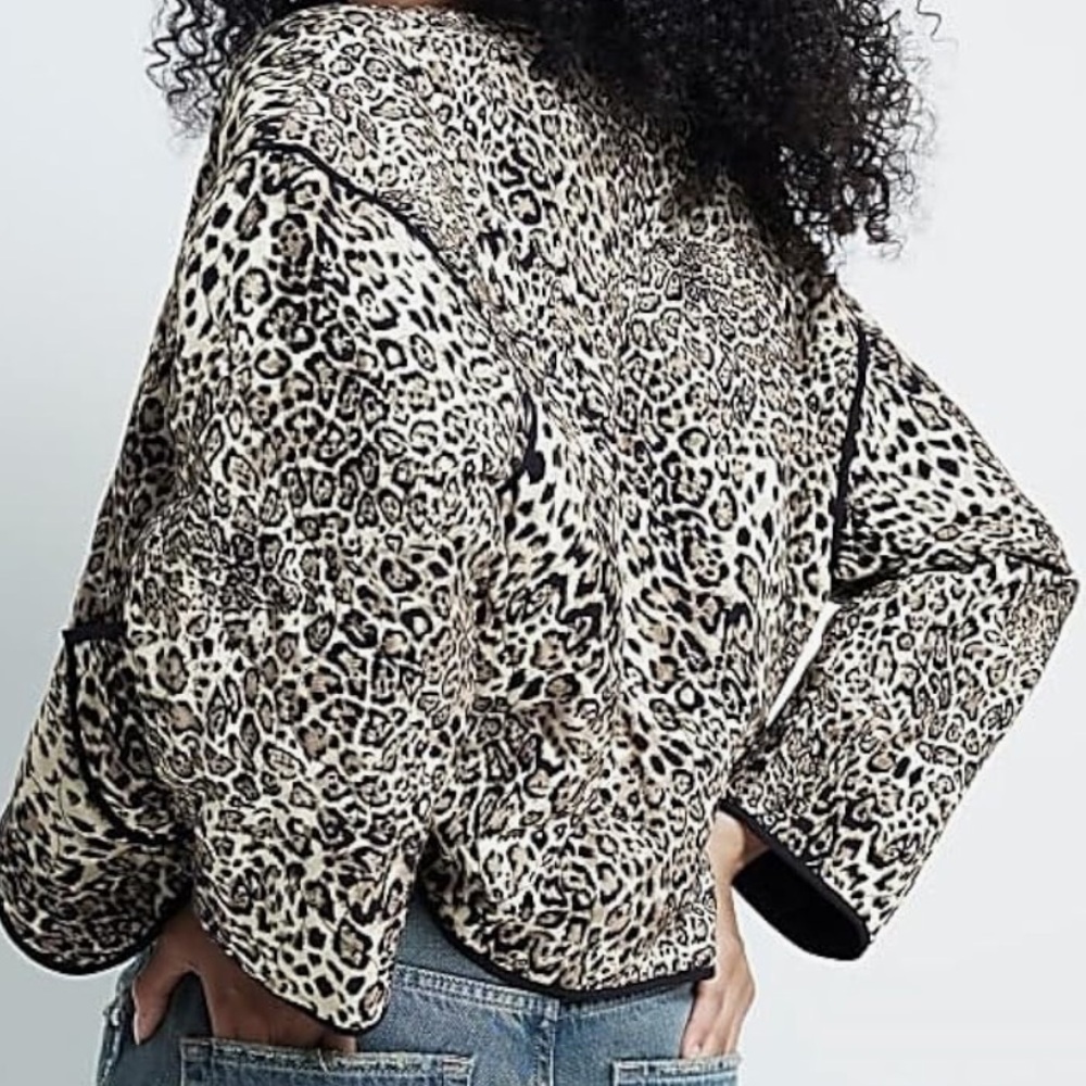 Leopard Print lightweight siring quilted style jacket casual free style - Picture 3 of 4